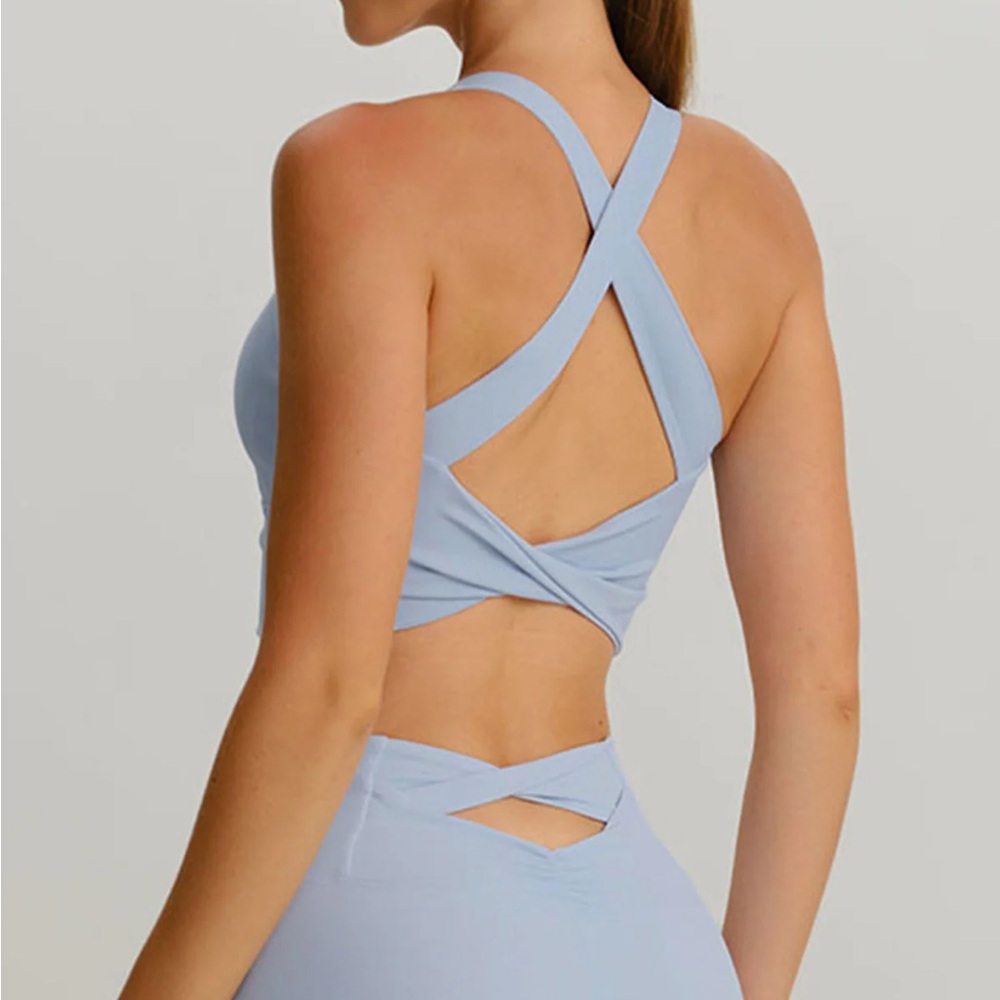 Berlook Activewear Light Blue Twist X-Cross Sports Bra - Light Support